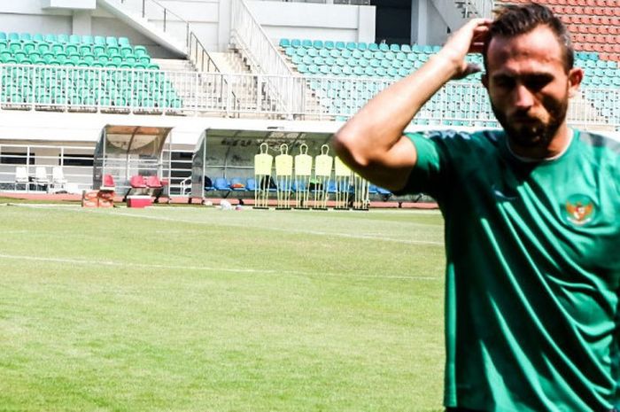 Ilija Spasojevic dalam sesi latihan bersama Timnas U-23 Indonesia, Rabu (2/5/2018)