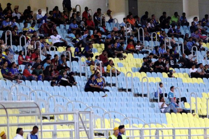 Angka kehadiran di stadion dalam penyelanggaraan Piala Malaysia 2018 hanya mencapai 3000 penonton. 