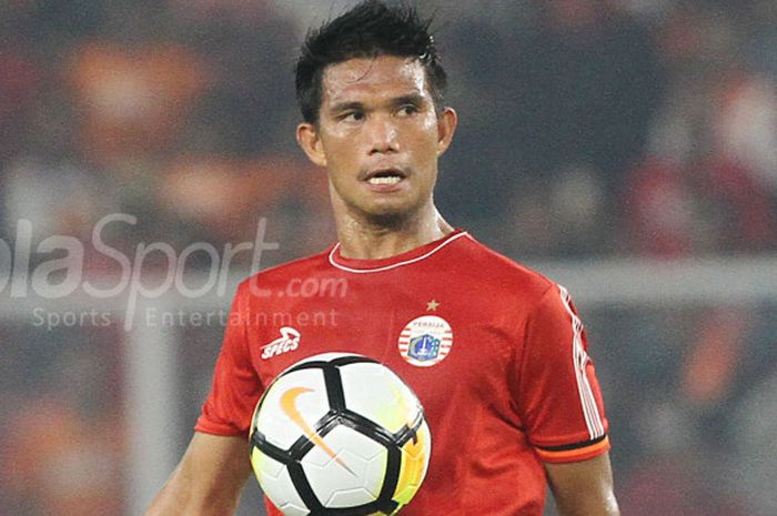   Aksi Sandi Sute pada pertandingan penyishan Grup H Piala AFC 2018 melawan Tampines Rovers di Stadion Utama Gelora Bung Karno, Rabu (28/2/2018).   