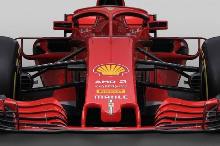 Mobil baru Ferrari SF71H yang akan digunakan pada kejuaraan Formula 1 musim 2018.