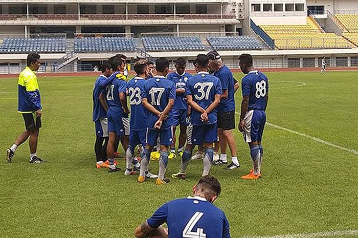 Pertandingan kedua antara Persib Bandung vs Porda Kota Bandung di Stadion Gelora Bandung Lautan Api (GBLA), Rabu (5/9/2018) .