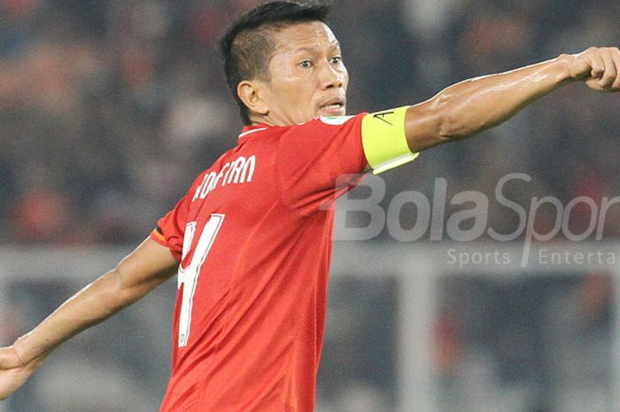    Aksi Ismed Sofyan pada pertandingan penyishan Grup H Piala AFC 2018 melawan Tampines Rovers di Stadion Utama Gelora Bung Karno, Rabu (28/2/2018).    