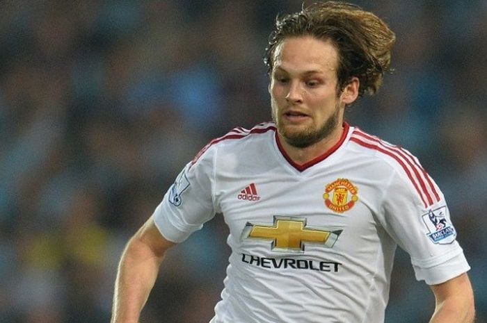  Bek Manchester United, Daley Blind, tampil pada laga Premier League kontra West Ham United di Boley