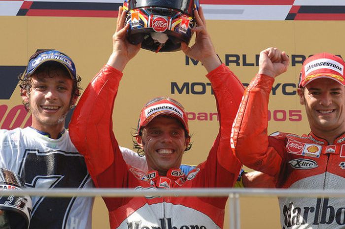 Valentino Rossi, Loris Capirossi, dan Carlos Checa.