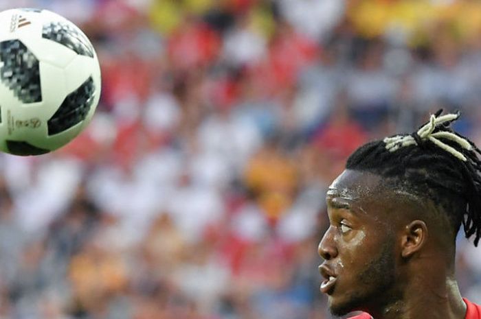  Striker Belgia, Michy Batshuayi, dalam laga kontra Inggris pada penyisihan grup Piala Dunia 2018 di Kaliningrad Stadium, Kamis (28/6/2018) 