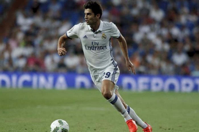 Enzo Zidane saat membela Real Madrid musim 2016-2017.