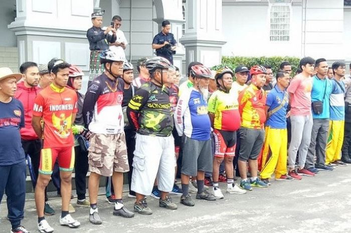 Persiapan menyambut kirab obor Asian Games 2018 di Siak Riau, Rabu (1/8/2018).