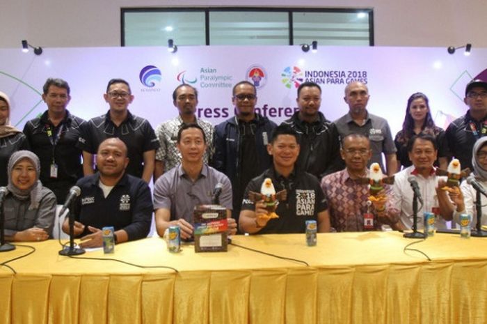 Inapgoc berpose dalam konferensi pers di GBK Arena, Senayan, Jakarta, Kamis (20/9/2018) sore.