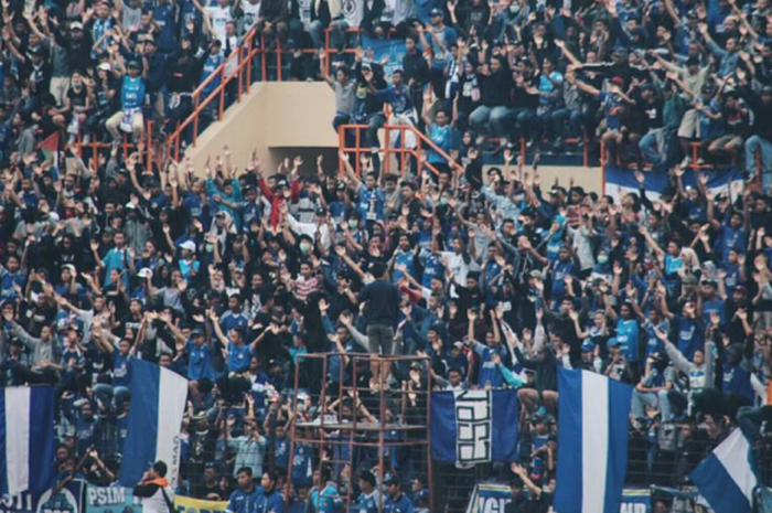 unggahan foto suporter psim yogyakarta 