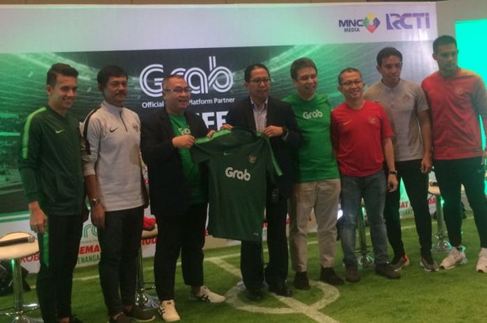 PSSI bersama dengan Grab Indonesia dan RCTI meresmikan kerja sama di Hotel Sultan, Senayan, Jakarta Pusat, Jumat (19/10/2018).