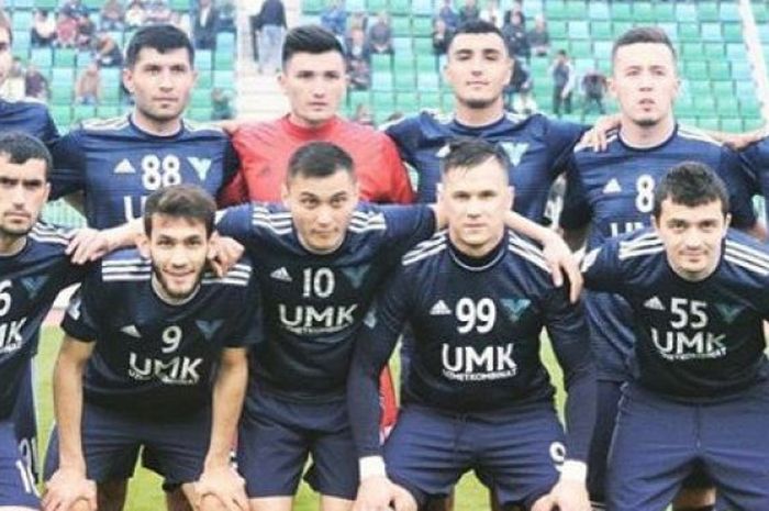 Pavel Purishkin dari kiri nomor empat yang kini bermain untuk Metalurg Bekabad 