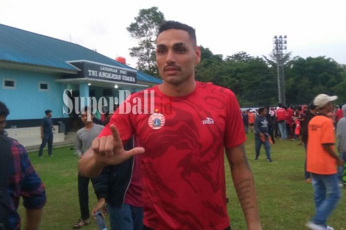 Persija Jakarta siapkan Jaimerson Da Silva Xavier sebagai pengganti Willian Pacheco sekaligus kandidat marquee player. Pemain berusia 27 tahun itu sudah ikut latihan tim di Lapangan Sutasoma, Jakarta Timur, Halim Perdanakusuma, Selasa (26/12/2017).