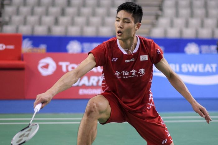 Pebulu tangkis tunggal putra Taiwan, Chou Tien Chen, saat menjalani laga melawan Tommy Sugiarto (Indonesia) pada laga final Korea Open 2018 di SK Handball Stadium, Seoul, Korea Selatan, Minggu (30/9/2018).