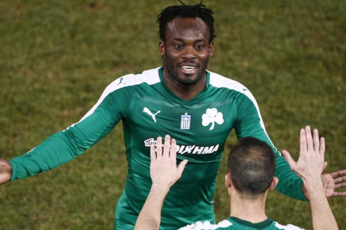 Gelandang asal Ghana, Michael Essien saat masih membela klub Liga Yunani, Panathinaikos.