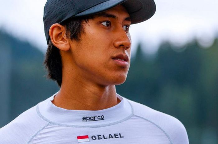 Pebalap Formula 2, Sean Gelael