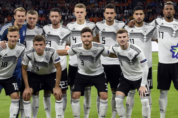 Sebelas starter timnas Jerman saat menghadapi Belanda di laga UEFA Nations League di Amsterdam Arena, 13 Oktober 2018.