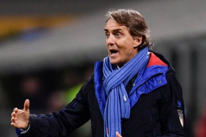 Pelatih timnas Italia, Roberto Mancini, dalam partai melawan Portugal di san Siro dalam lanjutan UEFA Nations League, Sabtu (17/11/2018)