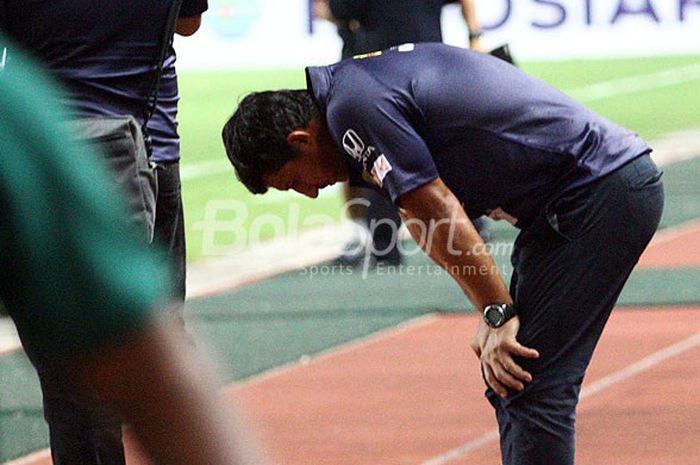 Angel Alfredo Vera saat masih melatih Persebaya.