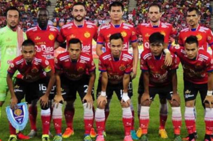 Para pemain Kelantan FA jelang laga Liga Super Malaysia 2017. 