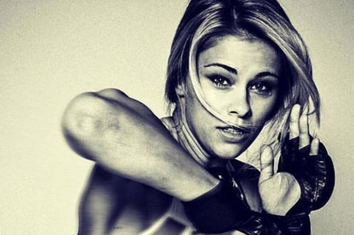 Foto unggahan Paige VanZant, yang santer kabarnya akan berpindah ke dunia gulat.