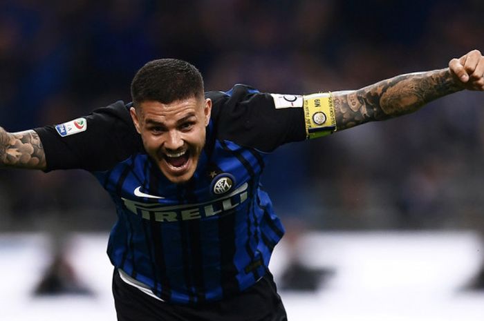 Bomber Inter Milan, Mauro Icardi, melakukan selebrasi setelah mencetak gol ke gawang Juventus pada laga lanjutan Liga Italia di Stadion Giuseppe Meazza, Sabtu (28/4/2018) waktu setempat atau Minggu dini hari WIB.