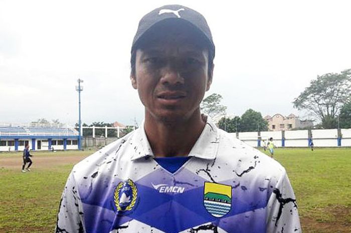 Mantan kapten Persib Bandung, Suwita Patha.