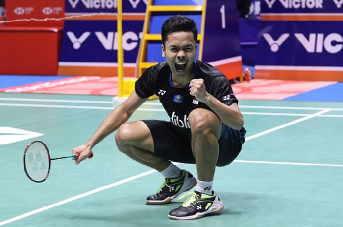 Pebulu tangkis tunggal putra Indonesia, Anthony Sinisuka Ginting, melakukan selebrasi.