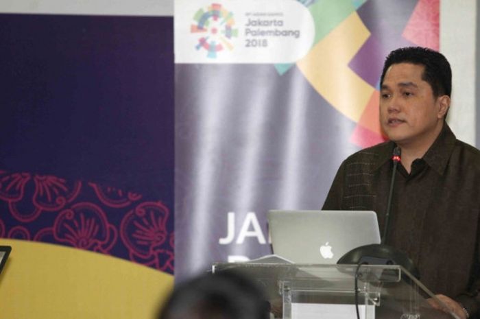 Ketua Inasgoc Erick Thohir memberi kata sambutan pada acara peluncuran situs resmi pendaftaran volunteer alias sukarelawan untuk Asian Games 2018 di Wisma Serbaguna Senayan, Jakarta, (18/9/2017).