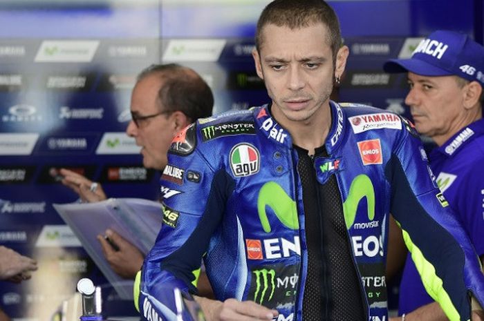 Pebalap Movistar Yamaha, Valentino Rossi, menjalani sesi latihan hari kedua GP Aragon di Sirkuit MotorLand Aragon, Sabtu (23/9/2017).