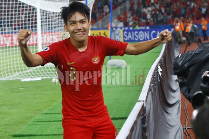 Gelandang Timnas U-19 Indonesia Witan Sulaeman selebrasi gol ke gawang Timnas U-19 Uni Emirat Arab d