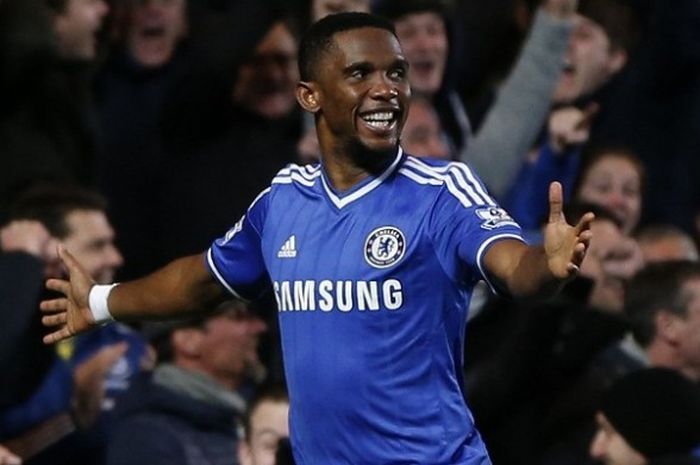 Samuel Eto'o saat masih memperkuat Chelsea pada periode 2013-2014.