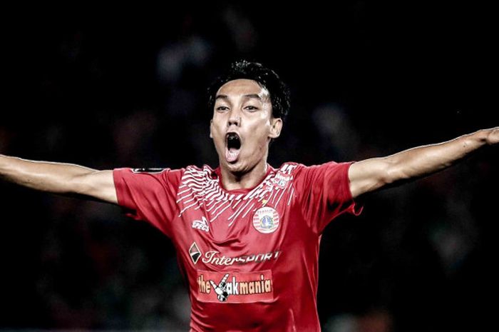 Penyerang Novri Setiawan menjadi pemain Persija Jakarta terakhir yang mencetak gol pada menit-menit 