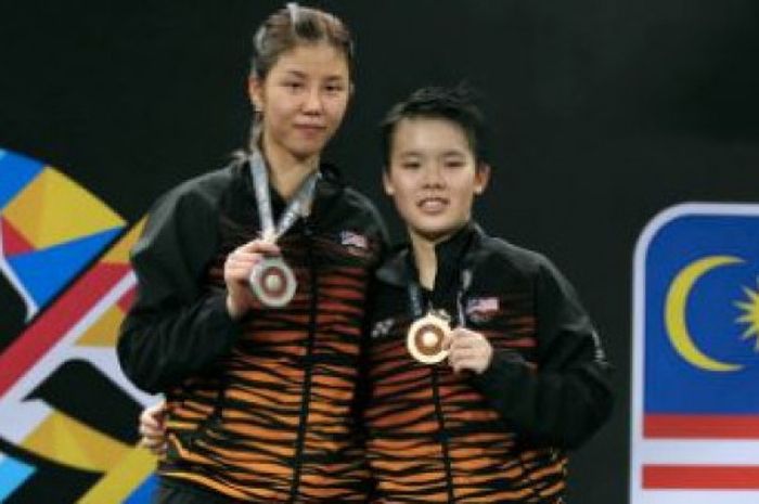 Pebulu tangkis putri Malaysia, Soniia Cheah (kiri) dan Goh Jin Wei (kanan). 