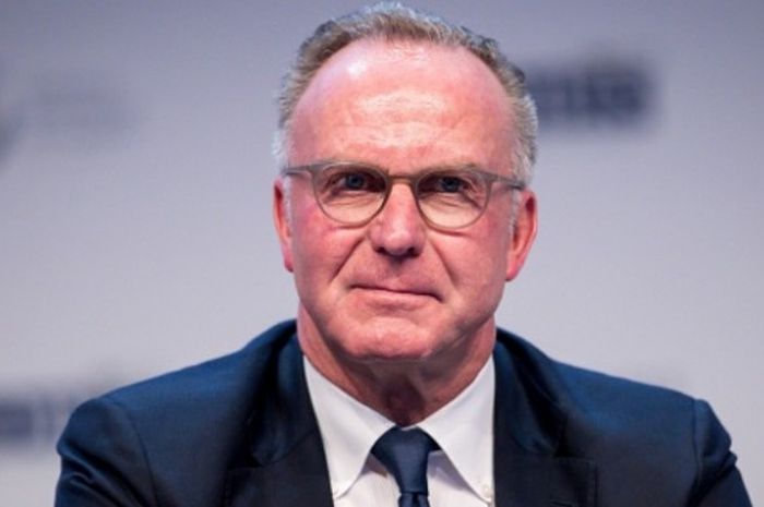 CEO Bayern Muenchen, Karl-Heinz Rummenigge, menghadiri SpoBis 2017 di Duesseldorf, Jerman, pada 20 J