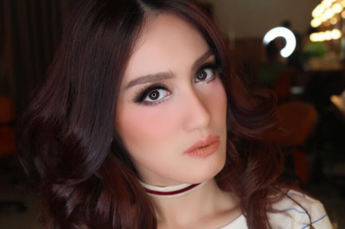 Intan Saumadina, presenter Liga Indonesia