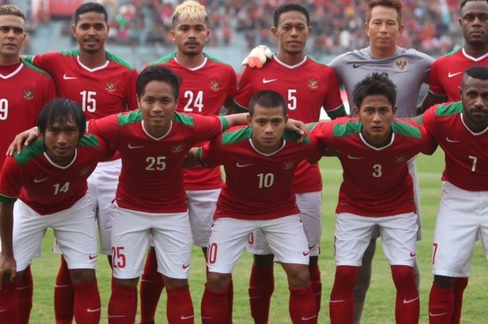 Skuat timnas senior, diharapkan meraih prestasi setelah kembali ditangani Alfred Riedl.