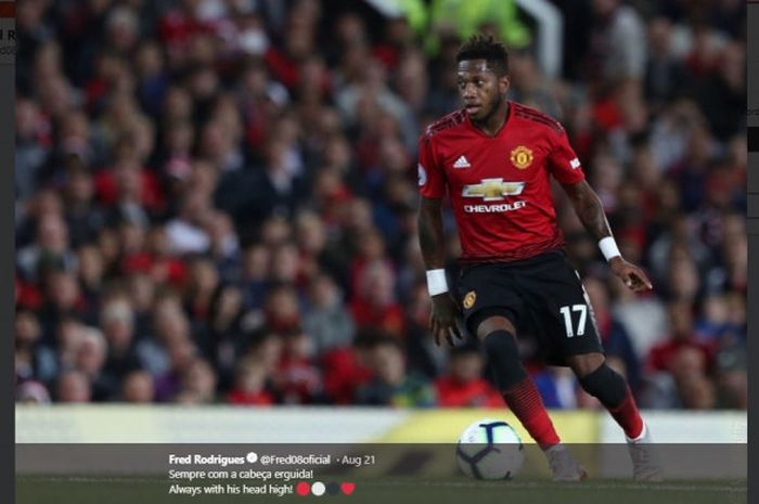 Gelandang Manchester United, Fred, dalam laga pekan kedua Liga Inggris kontra Brighton & Hove Albion, Minggu (19/8/2018) di The American Express Community Stadium, Falmer.