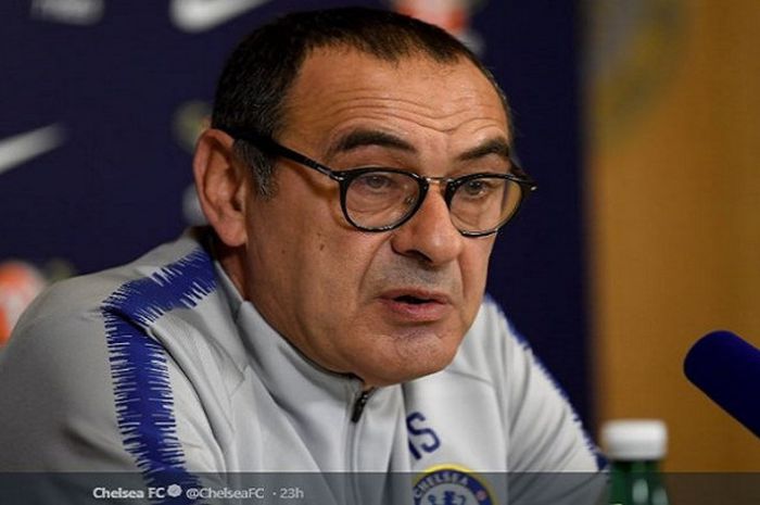 Pelatih Chelsea, Maurizio Sarri, dalam konferensi pers jelang laga Liga Inggris pekan ke-20 musim 2018-2019 kontra kontra Crystal Palace, pada 30 Desember 2019.