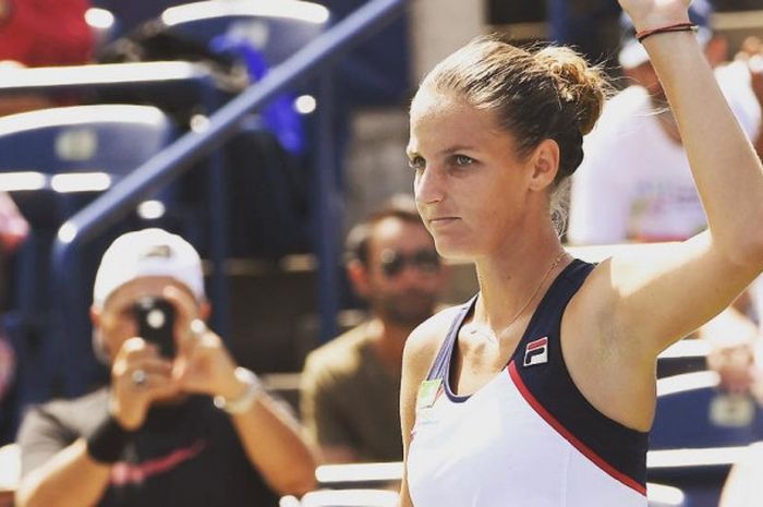 Karolina Pliskova berhasil melaju ke babak 16 besa Rogers Cup 2017 setelah mengalahkan Anastasia Pavlyuchenko (9/8/2017).