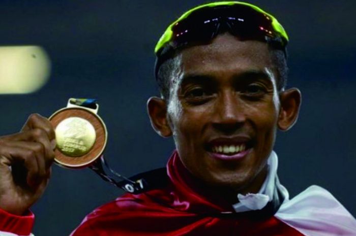 Agus Prayogo mendapatkan medali emas untuk cabang olahraga atletik