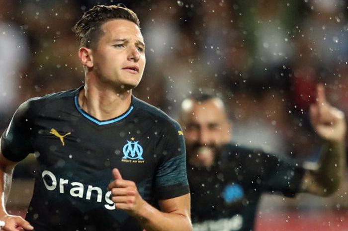 Penyerang Marseille, Florian Thauvin, merayakan golnya ke gawang AS Monaco dalam lanjutan Liga Prancis, 2 September 2018 di Stade Louis II, Monaco.