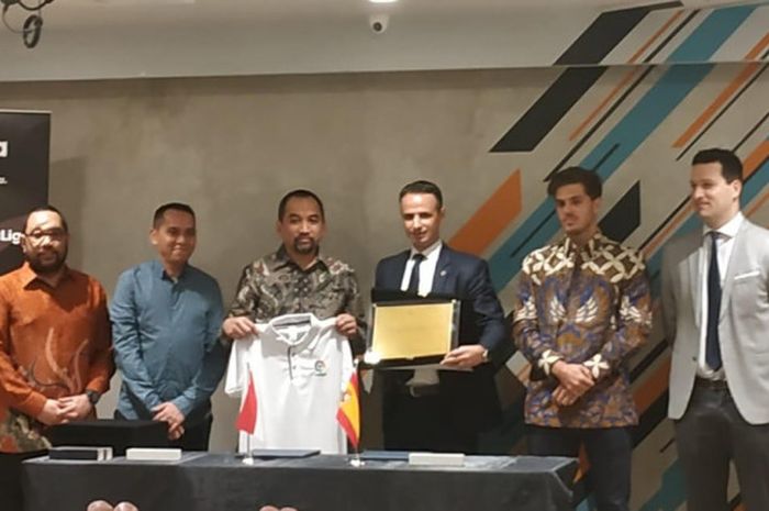 La Liga dan PT LIB sepakat bekerjasama dengan dilakukannya penandatangan MOU di Jakarta, Rabu (16/1/2019).