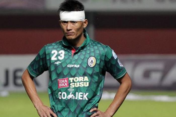 Bek senior Waluyo tak lagi dipakai PSS Sleman untuk musim 2018 karena indisipliner.