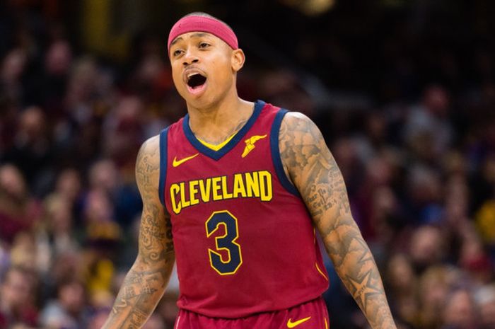 Guard Cleveland Cavaliers, Isaiah Thomas, bereaksi saat menjalani laga lanjutan musim reguler NBA 2017-2018 dengan melawan Portland Trail Blazers di Quicken Loans Arena, Cleveland, Selasa (2/1/2018) malam waktu setempat atau Rabu pagi WIB. Cavaliers menang 127-110.