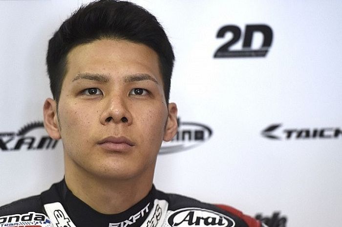 Takaaki Nakagami.dalam salah satu seri balapan Moto2 2017.