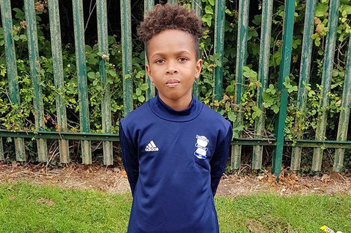 Lorenzo Greer, pemain U-9 klub Liga Inggris,  Birmingham City.