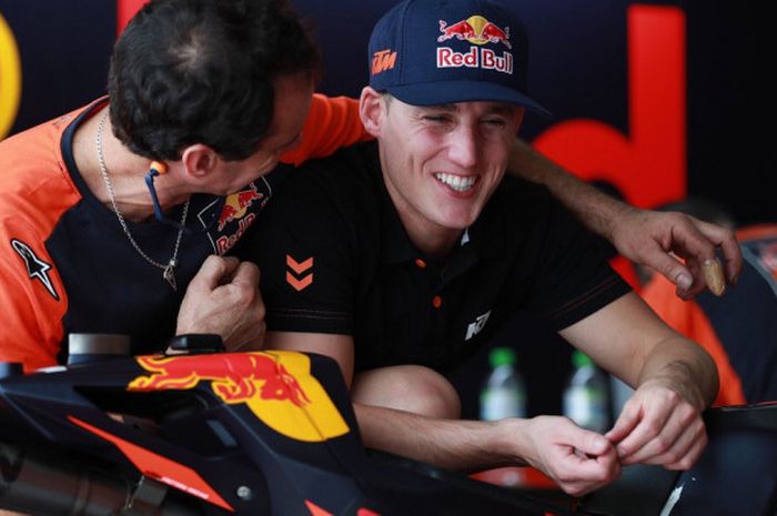 Pebalap tim KTM, Pol Espargaro, absen pada hari terakhir tes pramusim di Sirkuit Sepang, Malaysia, pada tanggal 30 Januari 2018 akibat mengalami cedera.