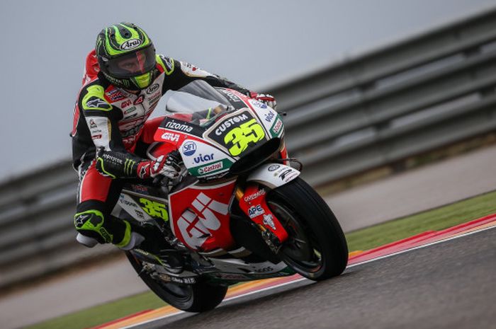 Cal Crutchlow saat beraksi di sesi latihan bebas pertama MotoGP Aragon 2017, Jumat (22/9/2017).