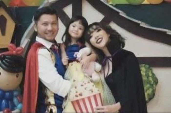 Gempita Saat Perayaan Ulang Tahun ke-3 di Plaza Senayan, Sabtu (27/1/2018) | Instagram/gisel_la