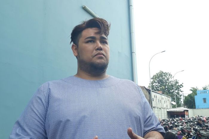 Ivan Gunawan dalam Sehari Nge-Block 50 Orang di Instagram